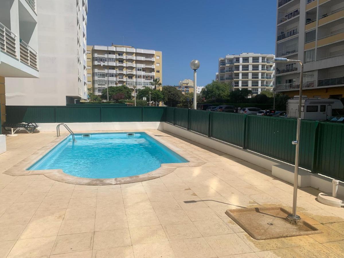 Convistaapartment With Pool Portimão Exterior photo